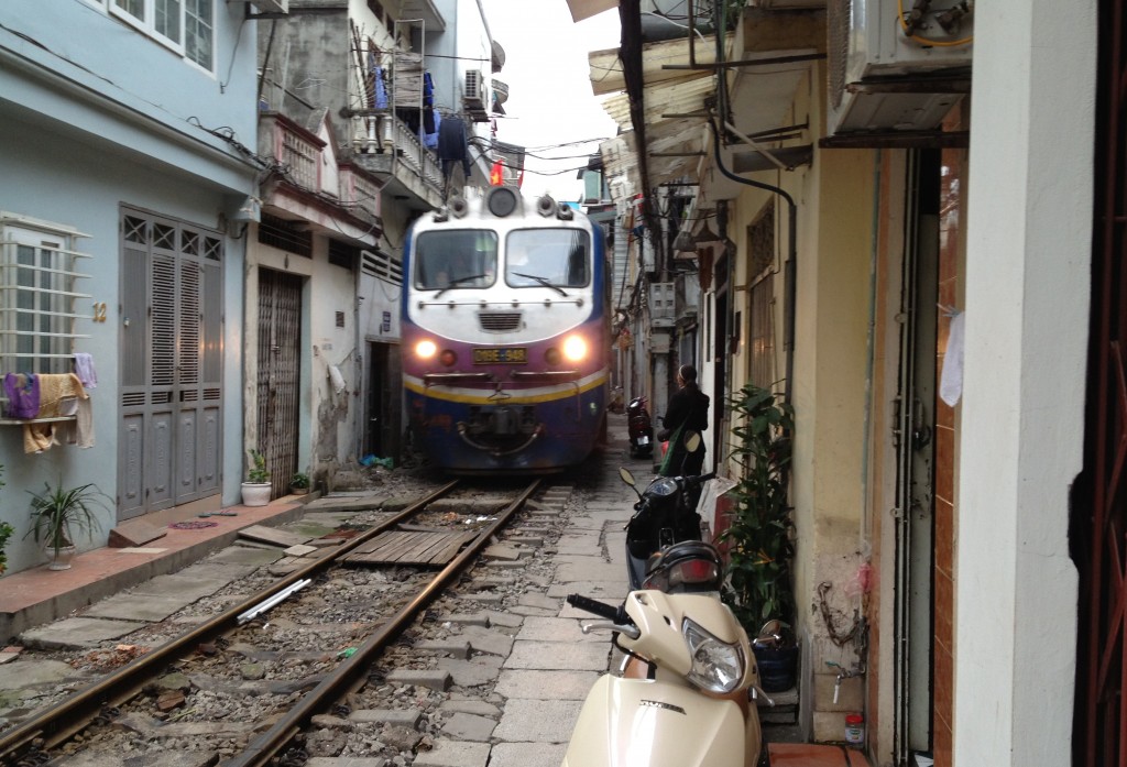 Train Hanoi Hue