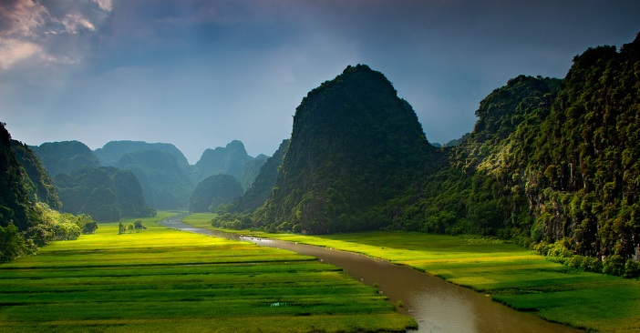 baie-along-terrestre-vietnam