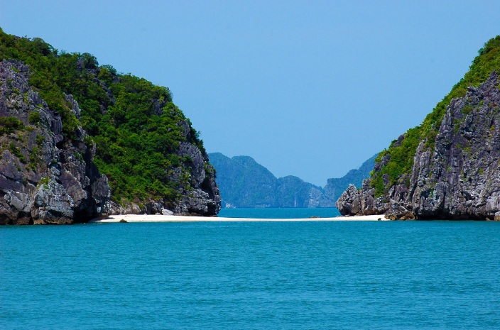 belle-vue-dans-la-baie-d-halong