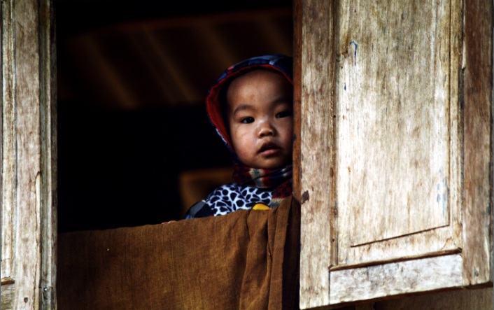 le-regard-d-enfant-vietnamien