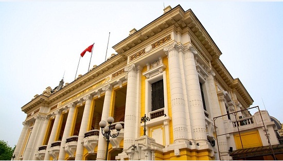 opera-hanoi-photo