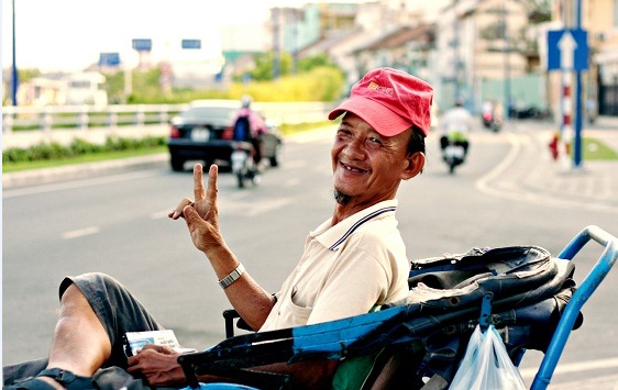 photo-hanoi-sourris-des-travailleurs