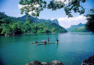 excursion-au-lac-de-ba-be-nord-vietnam
