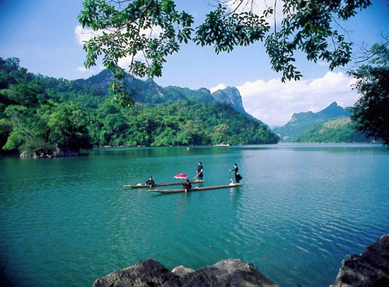 excursion-au-lac-de-ba-be-nord-vietnam