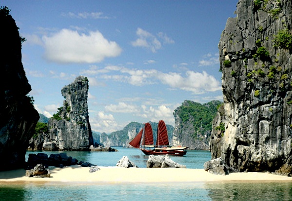 quelle-jonque-pour-baie-halong