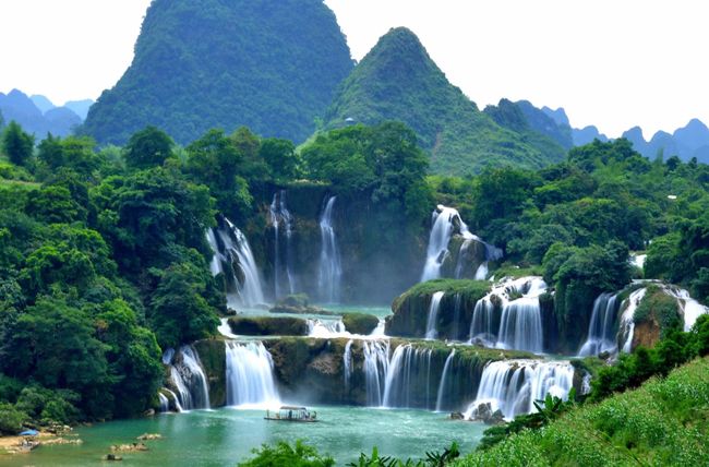 belle-foto-cascata-di-ban-gioc-vietnam