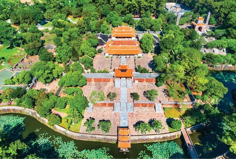 tomba-di-tu-duc-hue-vietnam