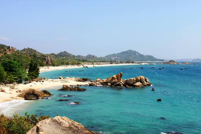 nha-trang-vietnam-isola