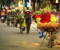 Venditore ambulante a Hanoi (1)