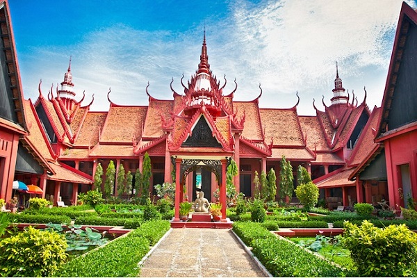 museo-nazionale-a-phnompenh-cambogia