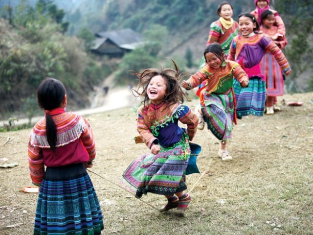 Il-sorriso-dei-bambini-vietnamiti