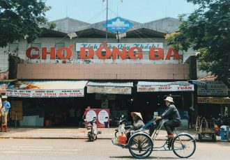 il-mercato-di-dong-ba-hue-vietnam
