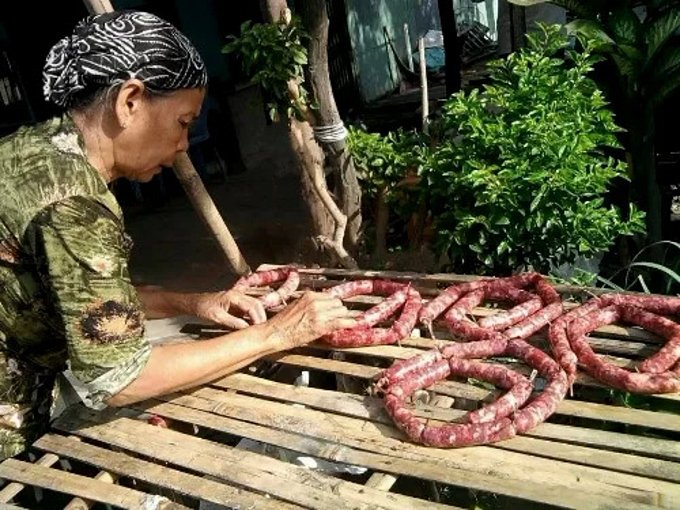 salsiccia-manzo-chau-doc
