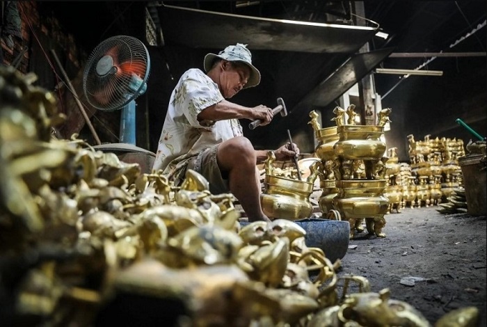 villaggio-del-flusso-di-bronzo-hue-vietnam