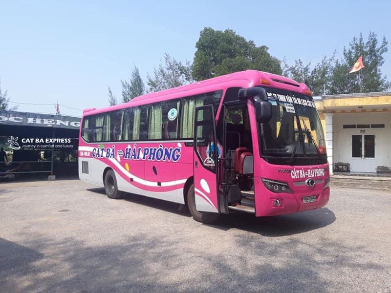 autobus-cat-ba-vietnam