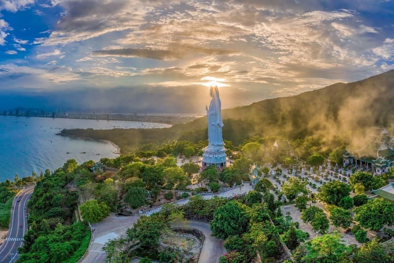 pagoda-linh-ung-da-nang