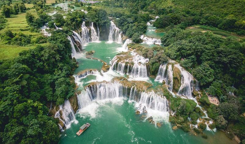 cascata-di-ban-gioc-cao-bang-vietnam